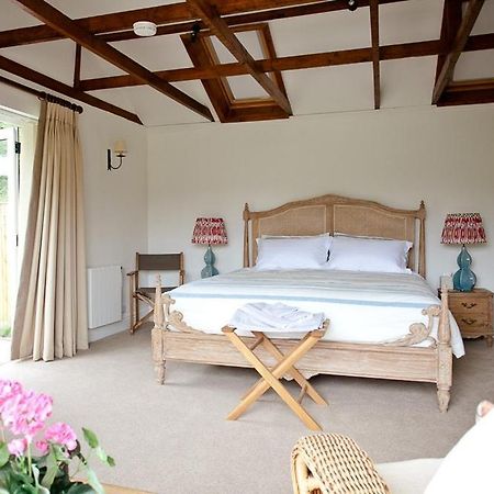 Bed and Breakfast The Old Hop Kiln Barn Petersfield Exterior foto