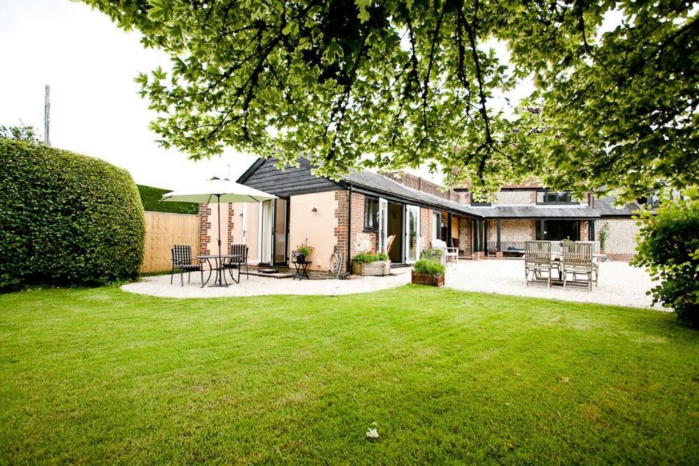 Bed and Breakfast The Old Hop Kiln Barn Petersfield Exterior foto